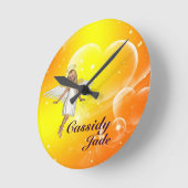 Personalisierte Angel Wall Clock - gelbe Herzen Runde Wanduhr (Winkel)