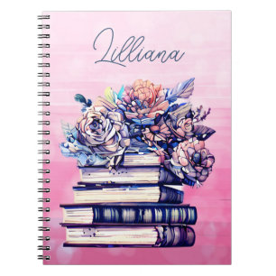 Personalisierte antike Bücher und Blumen