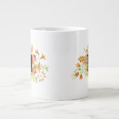 Personalisierte Aquarellblüte mit Monogramm Jumbo-Tasse (Vorderseite)