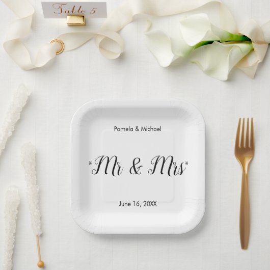 Personalisierte B&W Mr & Mrs Schriftart-2 Pappteller (Hochzeit)