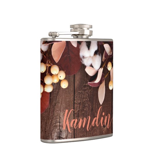 Personalisierte Baumwollzweig auf dunklem Holzsteg Flachmann (Rechts)