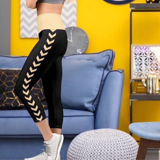 Personalisierte Beige und Schwarze Katze - Textspa Capri Leggings