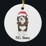Personalisierte Bernedoodle Keramik Ornament<br><div class="desc">Machen Sie die schöne Liste in diesem Jahr mit einem personalisierten Ornament Ihrer Lieblings-kleine Elf!</div>