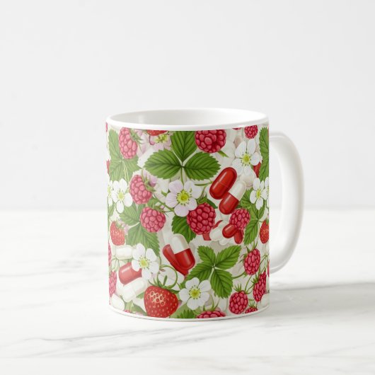 Personalisierte Berry & Pill Pattern Pharmacy-Tass Kaffeetasse (VorderseiteRechts)