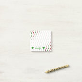 Personalisierte Bezeichnung + Muster für rote und  Post-it Klebezettel (Auf Schreibtisch)