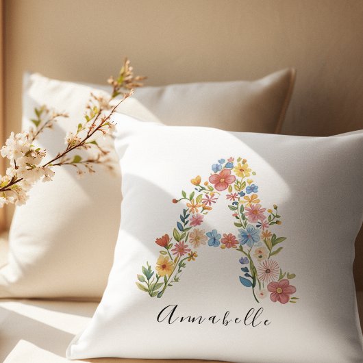 Personalisierte Bezeichnung und florale Monogramm Kissen