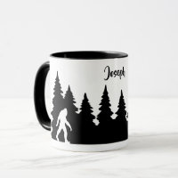 Personalisierte Bigfoot Sasquatch-Silhouette Wald