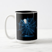 Personalisierte Black & Blue Spider Web-Tasse Zweifarbige Tasse (Links)