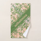 Personalisierte Blätter Abstrakter Juli über Holz Handtuch (Handtuch)