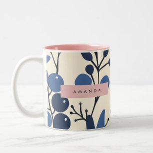 Personalisierte Blaubeerrebe im botanischen Stil Zweifarbige Tasse