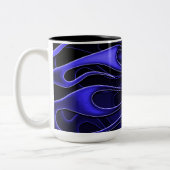 Personalisierte blaue Flammen Zweifarbige Tasse (Links)