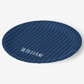 Personalisierte blaue Nadelstreifen Pappteller (Schrägansicht)