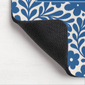 Personalisierte Blaue Volkstümliche Blumenmuster N Mousepad (Ecke)
