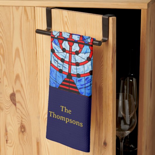 Personalisierte Blues Reds Yellows Hanukkah Geschirrtuch (Drittel gefaltet)