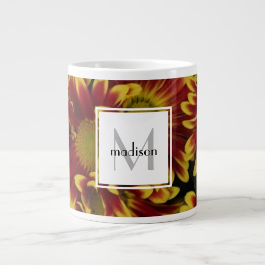 Personalisierte Blumen-, mutige Mamas, addieren Jumbo-Tasse