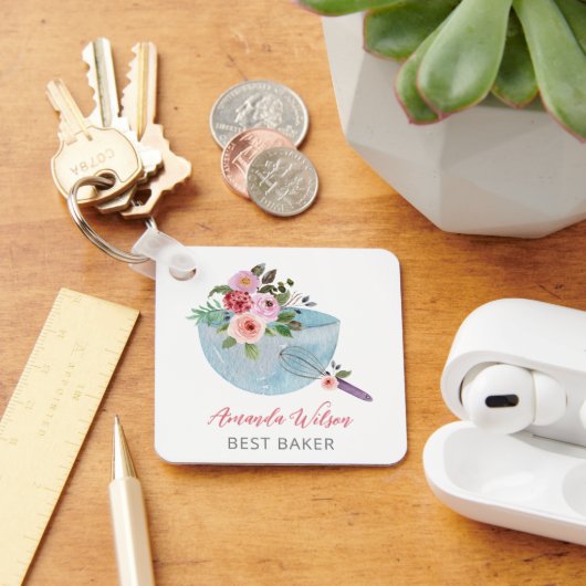 Personalisierte Blumenschale und Whisker Bakers Schlüsselanhänger (Schreibtisch)