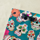 Personalisierte Boho Sugar Skulls Strandtuch (Beispiel)