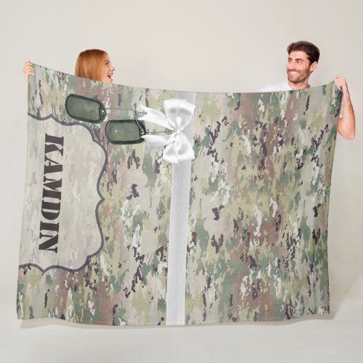 Personalisierte Camouflage-Uniform der Fleecedecke (Beispiel)