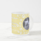 Personalisierte Cat Memorial Tasse Paw Prints Gelb (VorderseiteRechts)