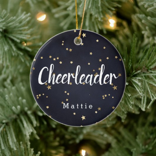 Personalisierte Cheerleader Navy Blue und Gold Sta Keramik Ornament (Baum)