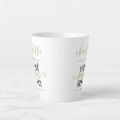 Personalisierte Coole Super Mama Schwarz-Gold Latt Milchtasse (Vorderseite)