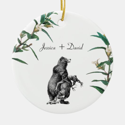 Personalisierte Couple Names Weihnachtsbärenjagd Keramik Ornament (Vorne)