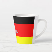 Personalisierte deutsche Flagge Milchtasse (Rechts)