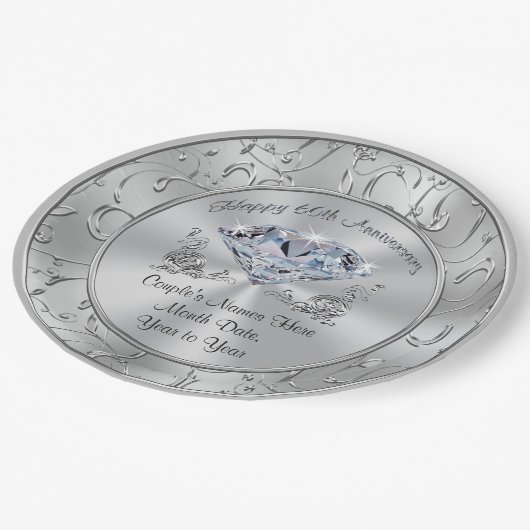 Personalisierte Diamond 60-Jährige Paper-Teller Pappteller (Schrägansicht)