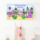 Personalisierte Dinosaurier Girl's Geburtstagspart Banner (Insitu)