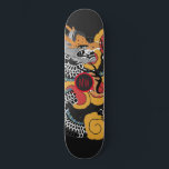 Personalisierte Drachenskateboard Skateboard<br><div class="desc">Personalized bold Asian art dragon skateboard with your initials in the middle.</div>