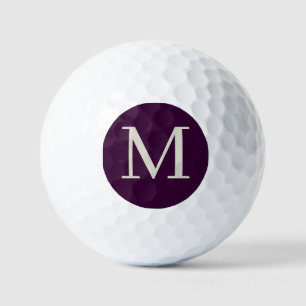 Personalisierte dunkle Purpule Mit Monogramm Golfball