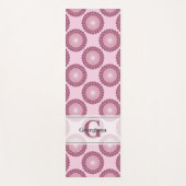 Personalisierte Dusky Rose Polka Dot Mandala Yogamatte (Vorderseite)