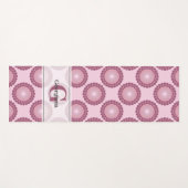 Personalisierte Dusky Rose Polka Dot Mandala Yogamatte (Vorderseite (Horizontal))