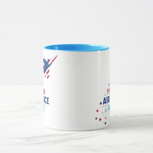 Personalisierte Ehefrau der US-Luftwaffe Tasse (Zentrum)