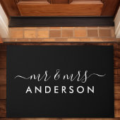 Personalisierte Ehepaare und Frau Black Fußmatte