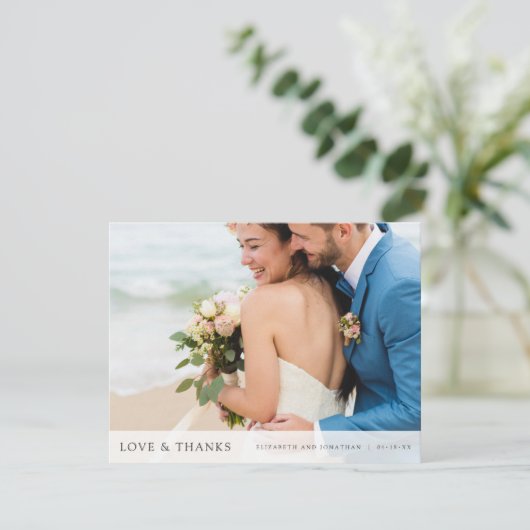 Personalisierte Einfache Hochzeit des modernen Fot Dankeskarte (Stehend Vorderseite)