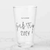 Personalisierte Elegant Girls Trip Script Typograf Glas (Vorderseite)