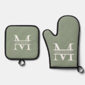 Personalisierte elegante Sage Green Monogram & Nam Ofenhandschuh & Topflappen-Set (Vorderseite)