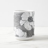 Personalisierte elegante weiße Blumen auf Grau  Kaffeetasse (Mittel)