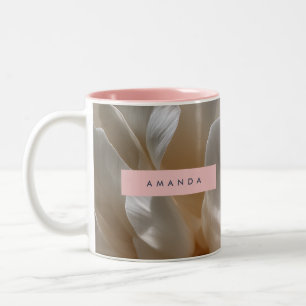 Personalisierte elegante weiße Pfingstrosenblüte Zweifarbige Tasse