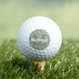 Personalisierte erste Namensstufe Grün  Golfball