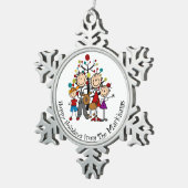 Personalisierte Familie mit Hundeschneeflocke Schneeflocken Zinn-Ornament (Rechts)