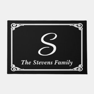 Personalisierte Familienname & Initial Türmatte • 