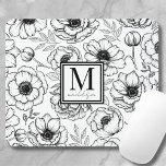 Personalisierte Feminine-Monogramm Mousepad<br><div class="desc">Fügen Sie dem Arbeitsbereich mit diesem eleganten Mauspad eine Touch von Eleganz hinzu, mit einem personalisierten Monogramm und einem gerahmten Namen in einem schicken quadratischen Detail. Das Mauspad zeigt ein wunderschönes botanisches Blumenmuster, das ein Gefühl von Natur und Sprung in die Schreibtischausstattung bringt. Die Kombination aus kühlem Serif-Schriftart und zarter...</div>