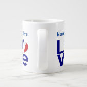 Personalisierte Flagge für die Blaue LIEBE Jumbo-Tasse (Rückseite)