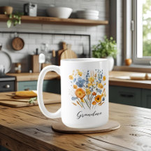 Personalisierte florale Tasse für Oma mit Liebe