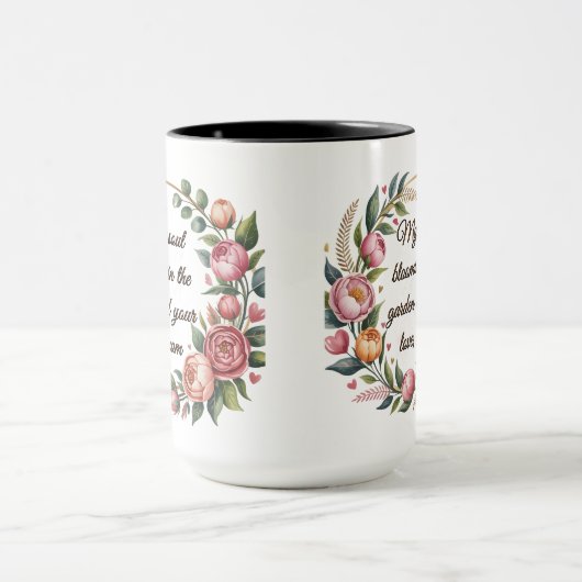 "Personalisierte florale Tasse mit heartfelt (Zentrum)