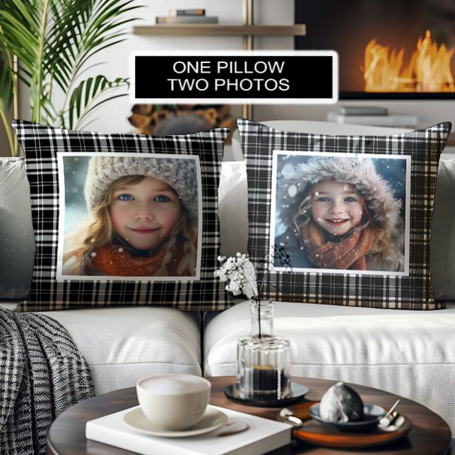 Personalisierte Fotos Buffalo Kariert Schwarz-weiß Kissen (Black and white checkered 2-photo decorator pillow)