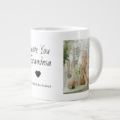 Personalisierte Fotos und "Liebe Sie Oma Jumbo-Tasse (Vorderseite Rechts)