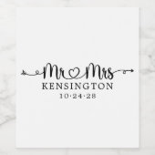 Personalisierte Frau Script Typografy Wedding Weinetikett (Einzelnes Label)